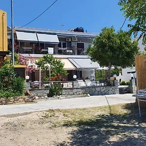 Bed and Breakfast Jnp, Νέος Μαρμαράς